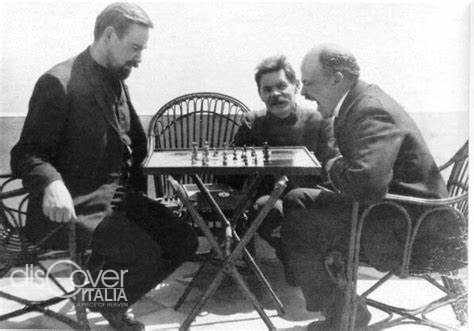 Lenin a Capri partita di scacchi
